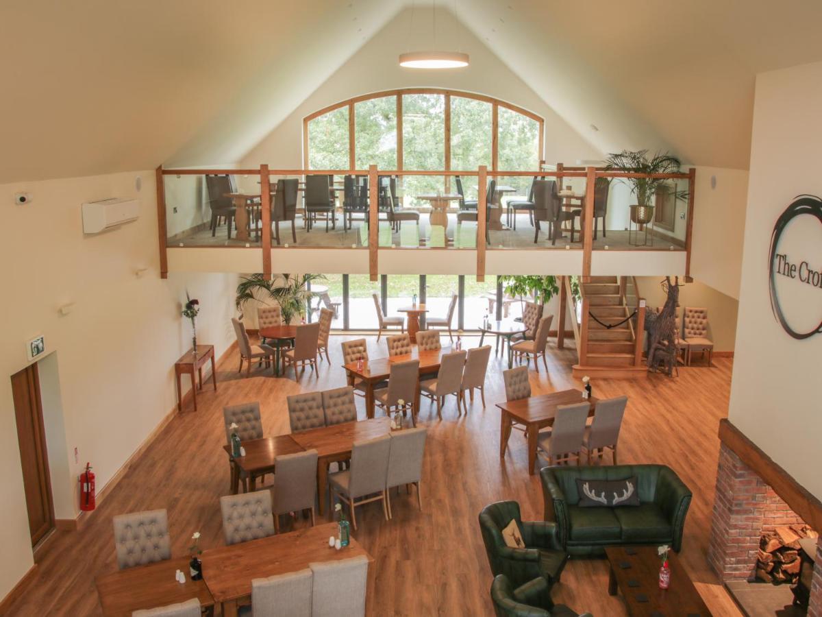 Oak Lodge Hadnall Bagian luar foto